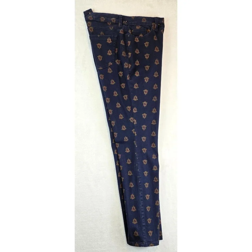 Charter Club Lexington Straight Leg Jeans 6 Navy Blue Preppy Family Crest Ankle